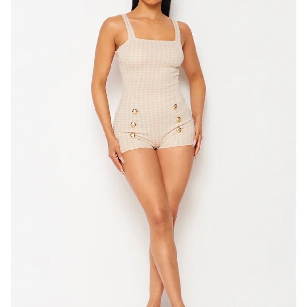 Shorts romper